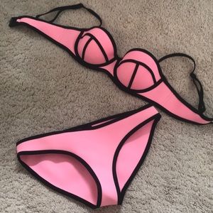 Triangl Bikini